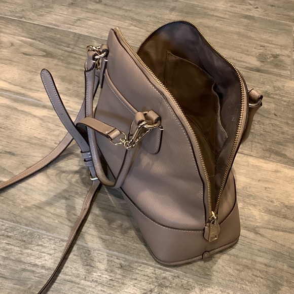 Coach Handbag - Picture 12 of 15